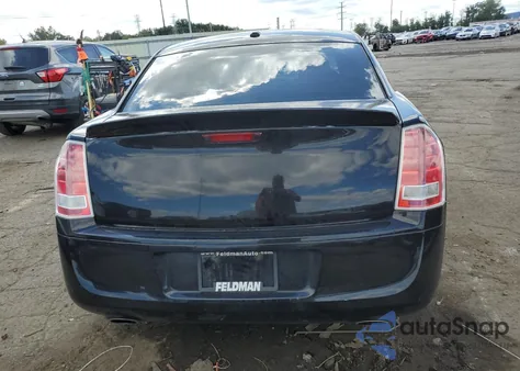 2013 Chrysler 300 S z USA, uszkodzony, nr VIN 2C3CCABT7DH553266